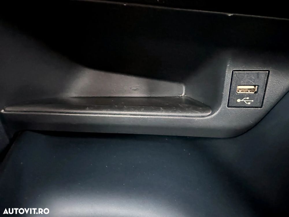 Toyota C-HR 1.8 HSD 122 CP 4x2 CVT Core - 27