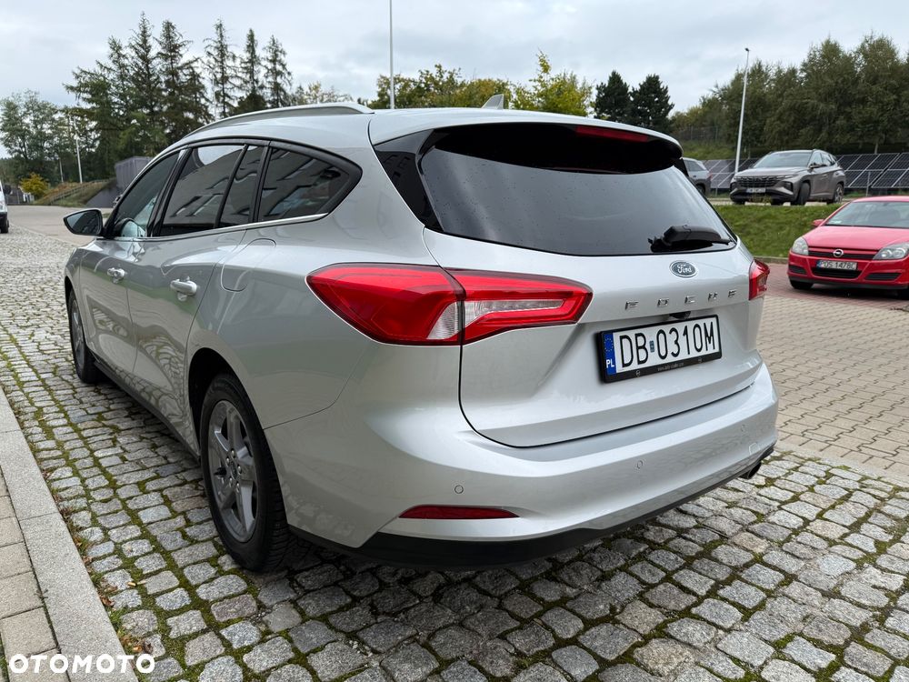 Ford Focus Turnier 1.5 EcoBlue Start-Stopp-System TITANIUM - 7