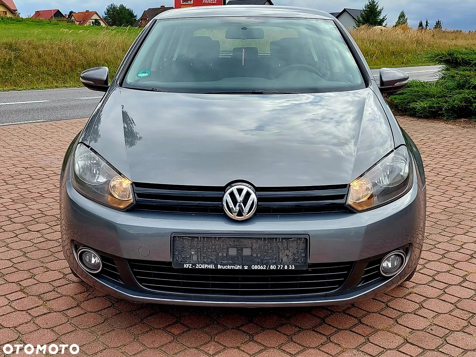 Volkswagen Golf 1.2 TSI BlueMotion Technology Comfortline - 10