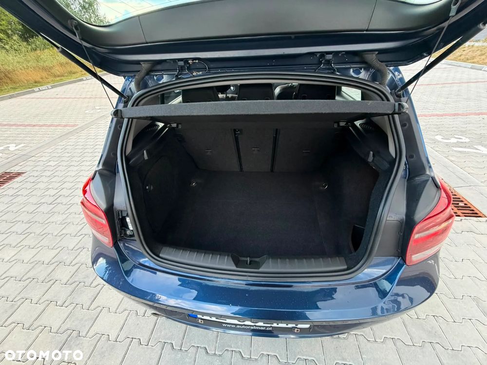 BMW Seria 1 116d Sport Line - 16