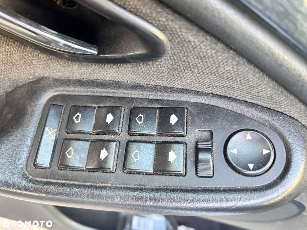 Przełącznik szyb BMW E39 520i - 1