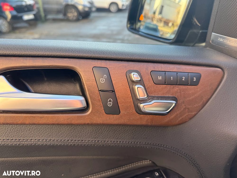 Mercedes-Benz GLE 400 4Matic 9G-TRONIC AMG Line - 28