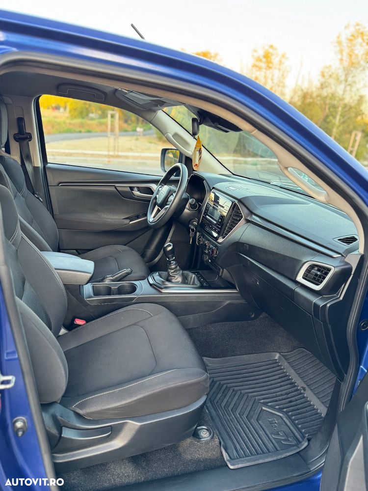 Isuzu D-Max 1.9 DSL 4x4 Double Cab MT Style - 17