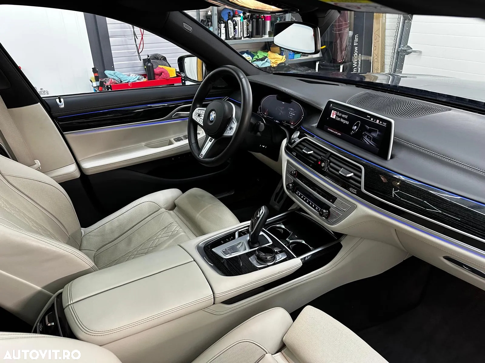 BMW Seria 7 730d xDrive MHEV - 10