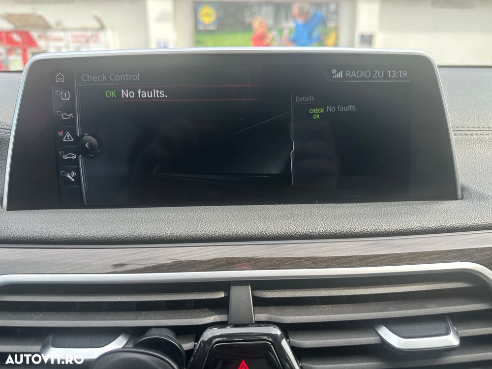 BMW Seria 7 740e iPerformance - 14