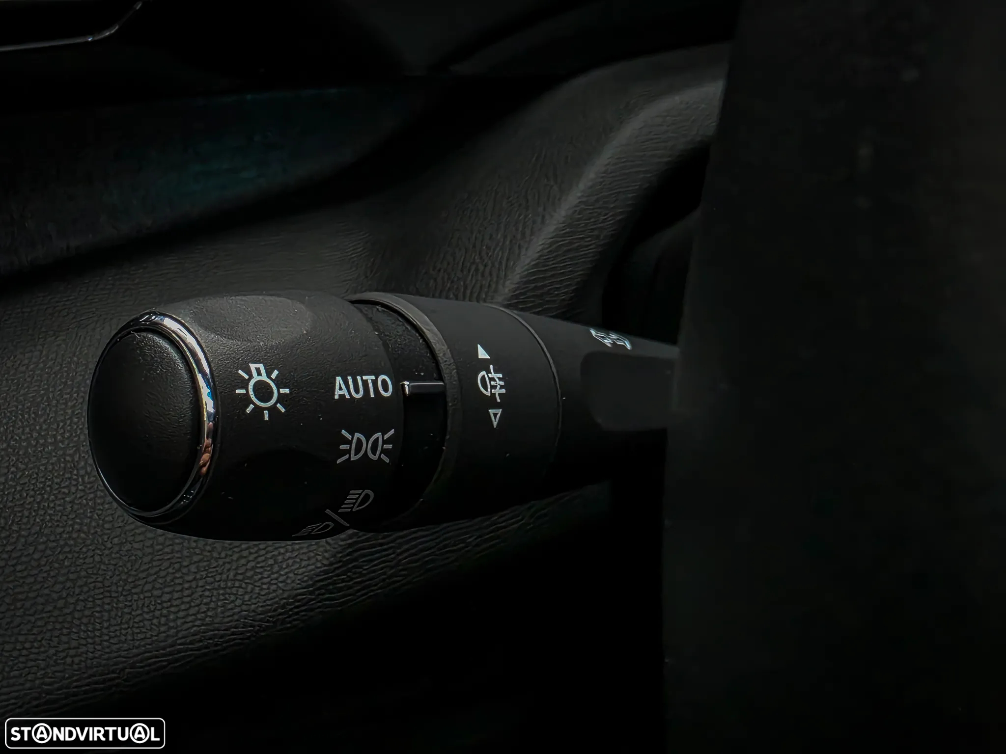Peugeot 308 SW 1.5 BlueHDi Allure EAT8 - 22