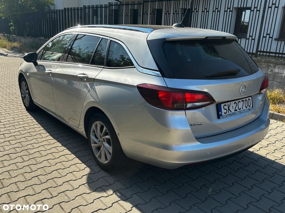 Opel Astra - 4