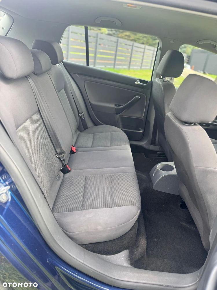 Volkswagen Golf 1.6 Edition - 21