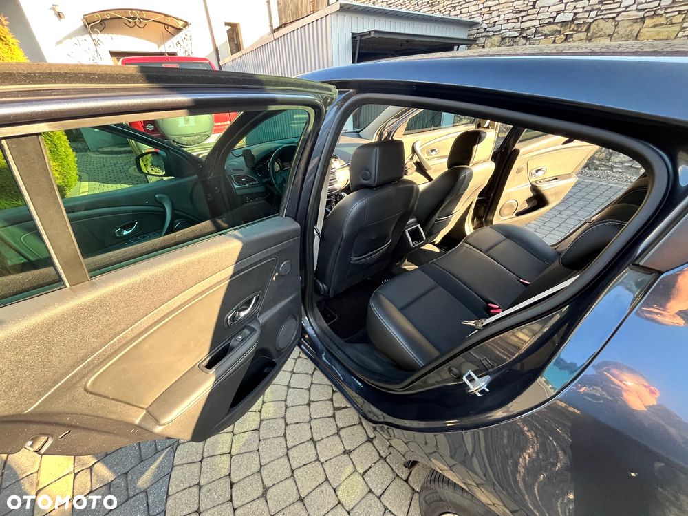 Renault Megane ENERGY TCe 115 Start & Stop Bose Edition - 16