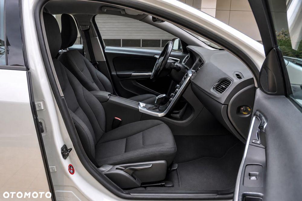 Volvo S60 - 11