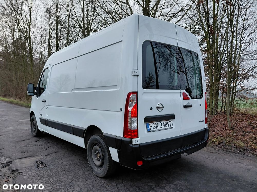Nissan NV 400 - 3