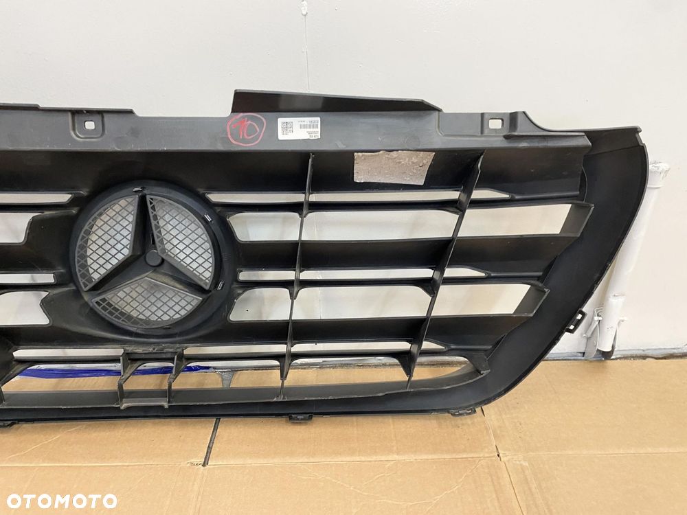 SPRINTER 907 910 17- ATRAPA GRILL MASKOWNICA CHŁODNICY ZNACZEK CHROM - 9