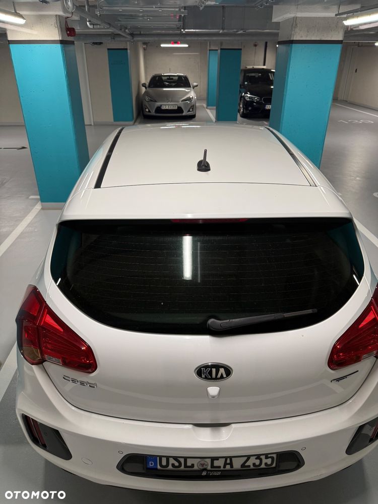 Kia Ceed 1.6 T-GDI GT - 27