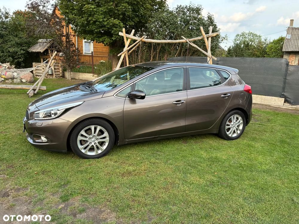 Kia Ceed 1.6 GDI DCT Spirit - 2