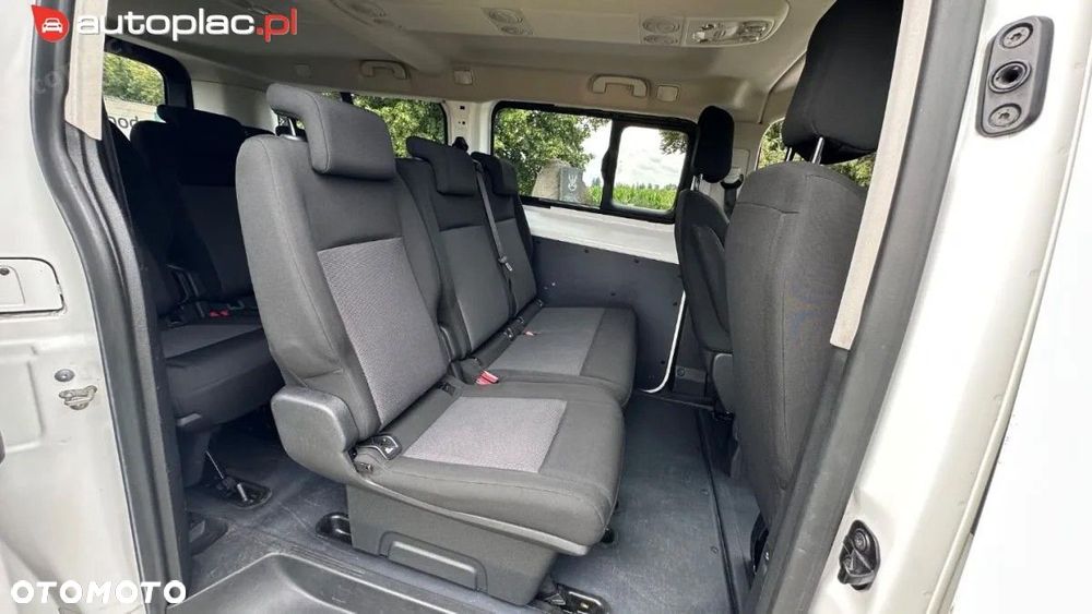 Peugeot Traveller 2019