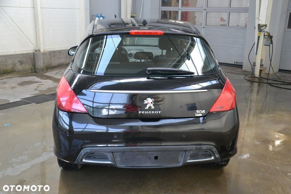 Peugeot 308 - 6