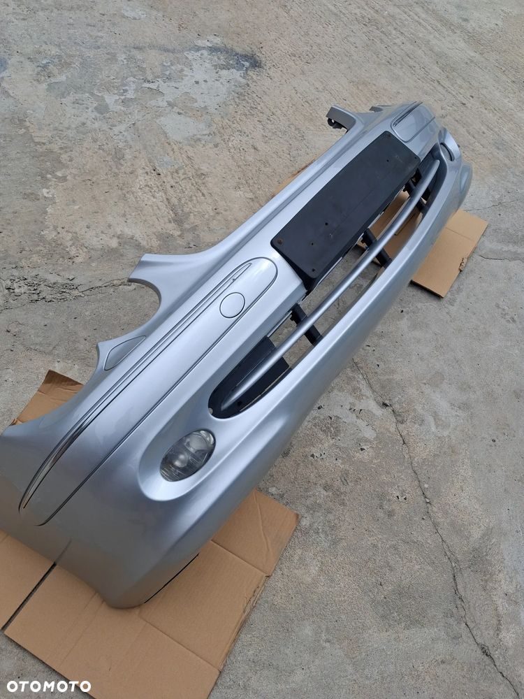 Mercedes W209 CLK zderzak przedni lakier 744 - 2