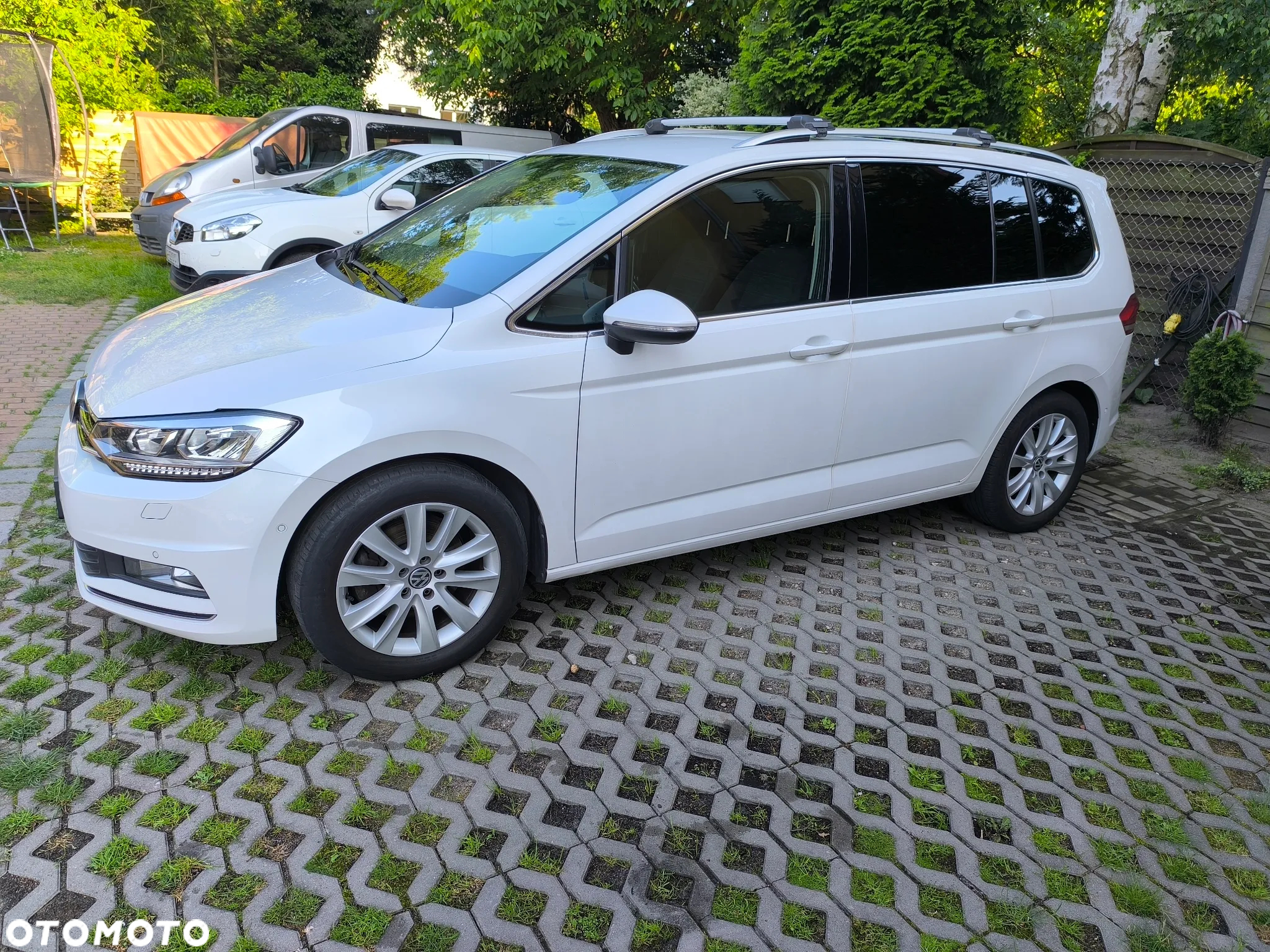 Volkswagen Touran - 5