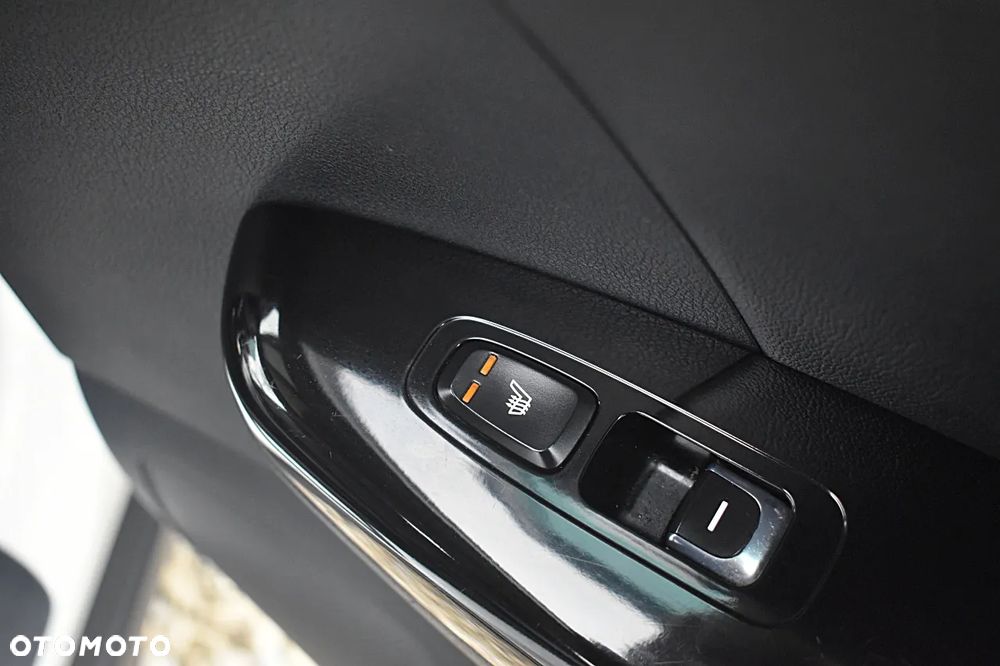 Kia Sportage 1.7 CRDI Business Line L 2WD - 29