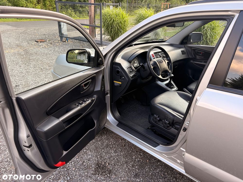 Hyundai Tucson 2.0 CRDi VGT 4WD GLS - 13