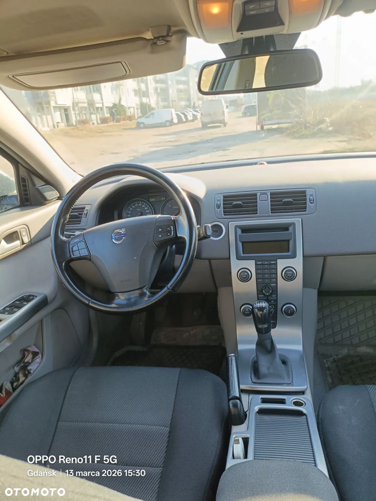 Volvo S40 2.0D Momentum - 11