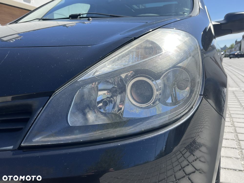 Renault Clio 1.6 16V Night&Day - 27