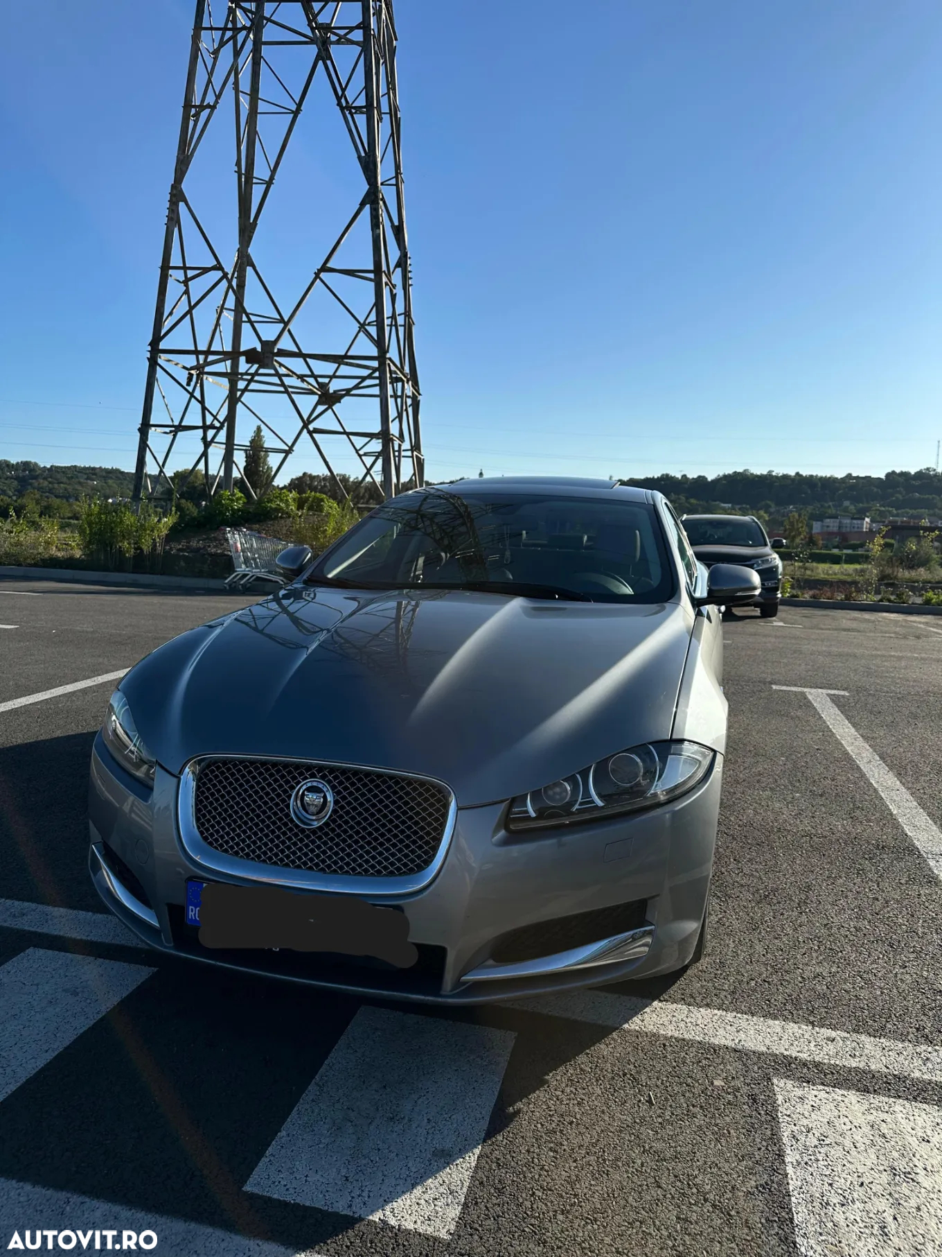 Jaguar XF 2.2D Luxury - 2