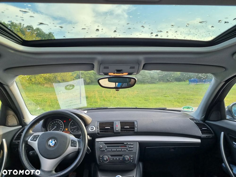 BMW Seria 1 116i - 15