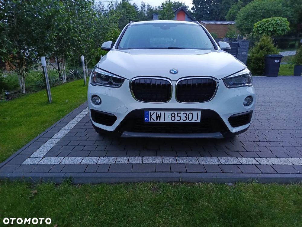 BMW X1 xDrive18d - 4