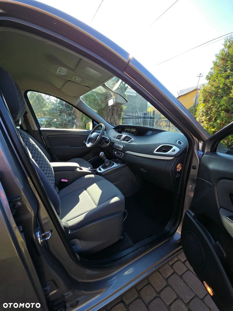 Renault Scenic 1.6 16V 110 TomTom Edition - 21