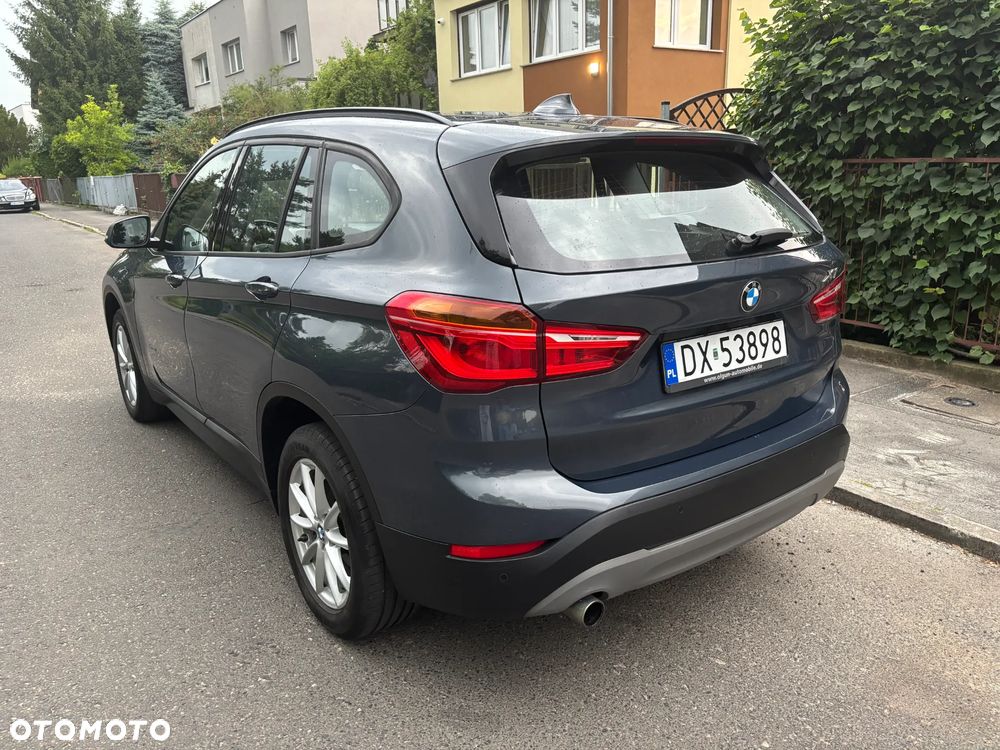 BMW X1 sDrive18d xLine sport - 3