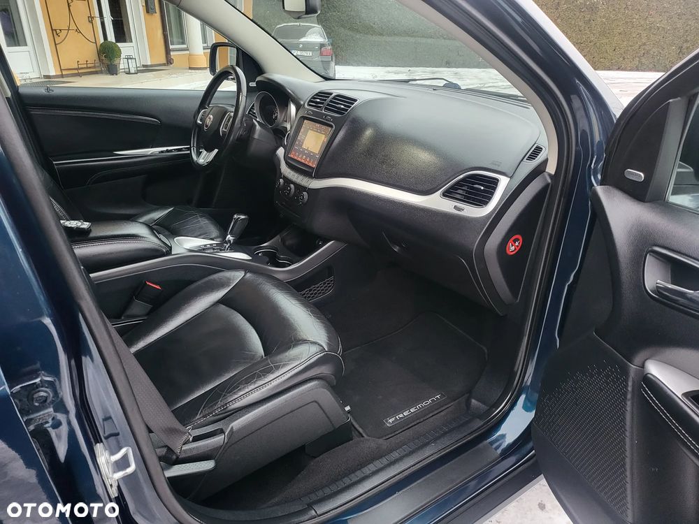 Fiat Freemont 2.0 Multijet 16V DPF Automatik Allrad Black Code - 25