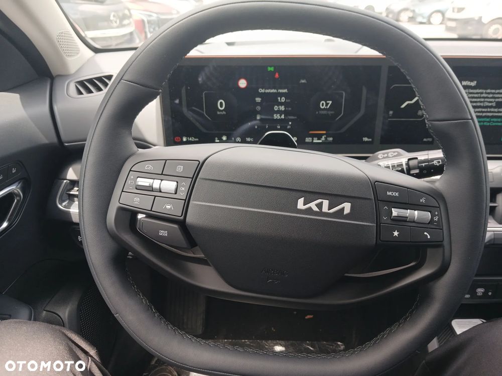 Kia K4 1.6 T-GDI L - 11
