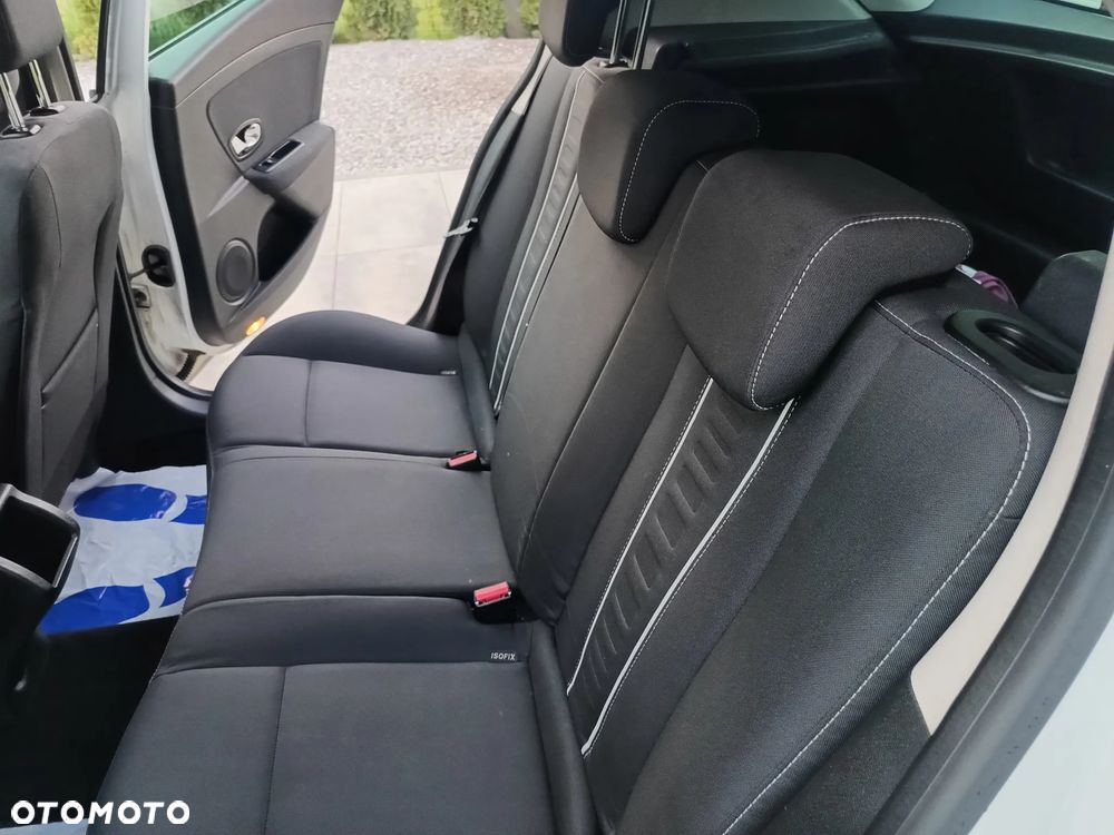Renault Megane 1.5 dCi Style Edition - 12