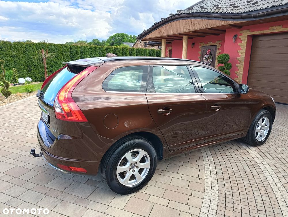 Volvo XC 60 D4 Geartronic Momentum - 18