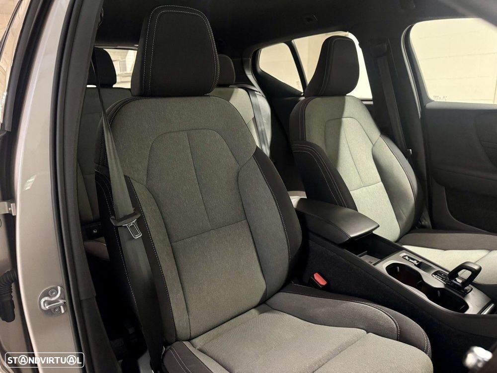 Volvo XC 40 1.5 T5 PHEV Momentum Plus - 27