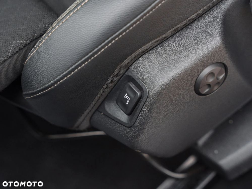 Opel Grandland X 2.0 D Start/Stop Automatik Innovation - 17