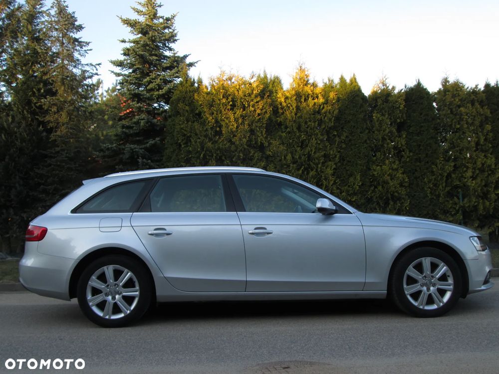 Audi A4 Avant 2.0 TDI DPF clean diesel Ambition - 9