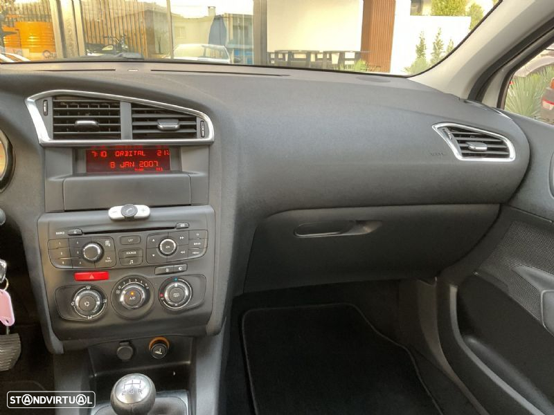 Citroën C4 1.6 BlueHDi Feel - 30