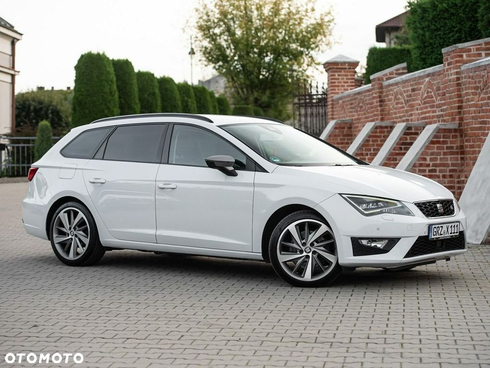 Seat Leon Sportstourer 2.0 TDI FR S&S - 19