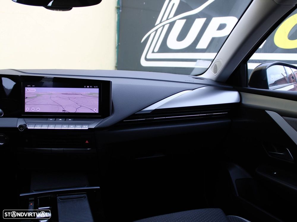 Opel Astra 1.6 T PHEV Business - 24