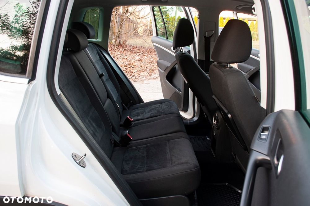 Volkswagen Tiguan 1.4 TSI 4Motion Trend & Fun - 22