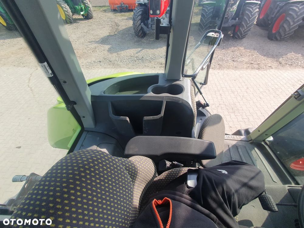 Claas Arion 610 - 17
