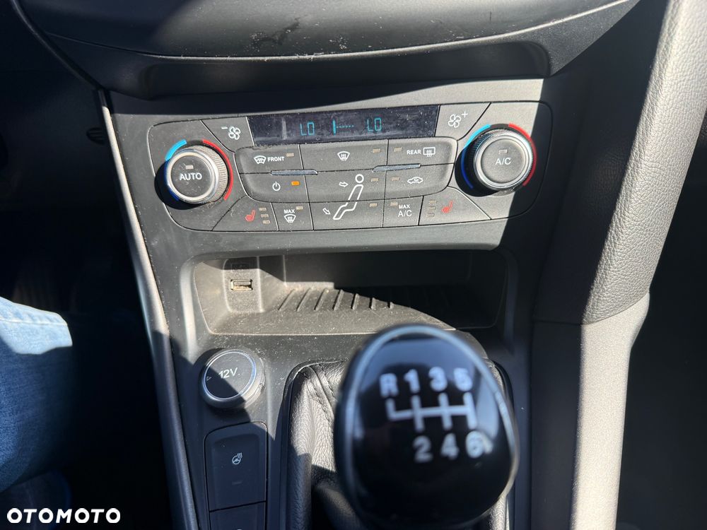 Ford Focus 1.0 EcoBoost Start-Stopp-System COOL&CONNECT - 21