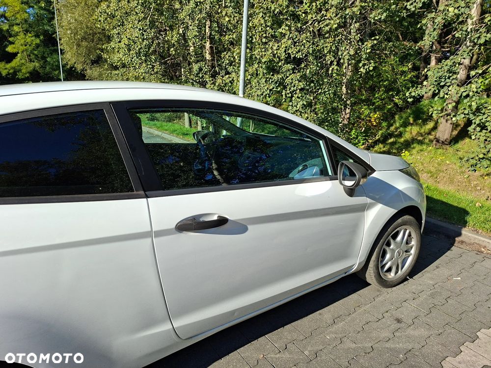 Ford Fiesta 1.25 Ambiente - 6