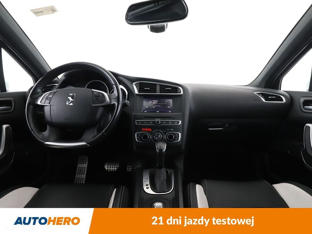 DS Automobiles DS 4 - 12