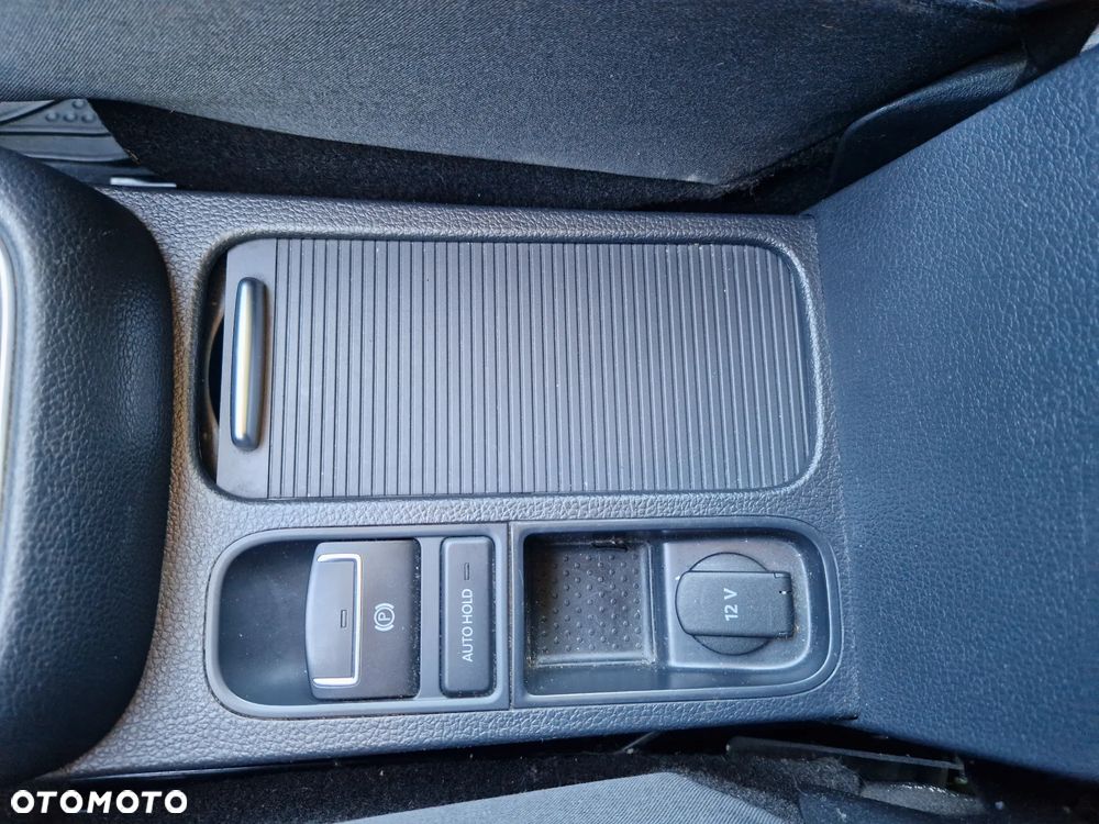 Volkswagen Sharan - 18