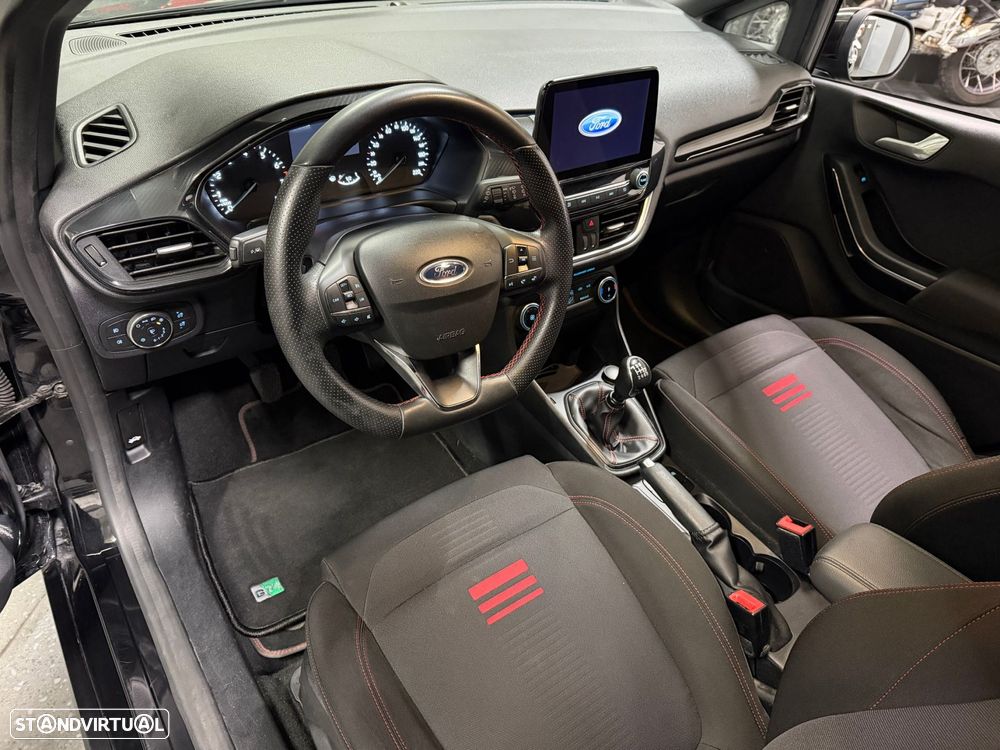 Ford Fiesta 1.0 EcoBoost ST-Line - 28