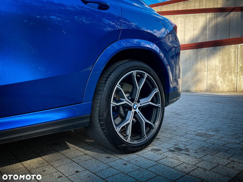 BMW X6 xDrive40d mHEV - 21