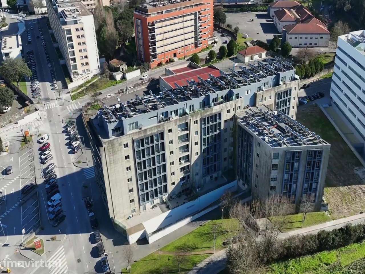 T1 em Paranhos com ar condicionado e elevador - Grande imagem: 3/10